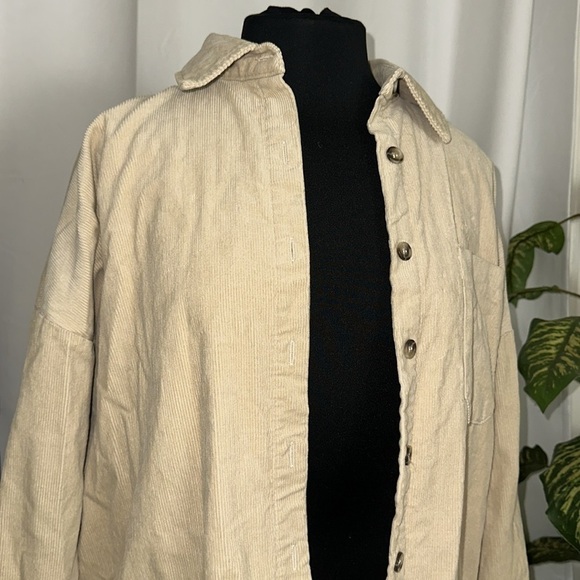 Daryl Ann Denner by Pink Lily Tan Corduroy Button Down Shacket Size Small - Picture 3 of 7